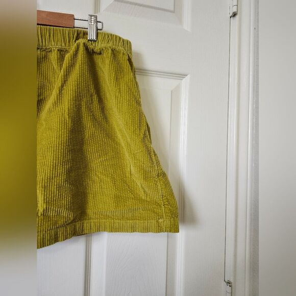American Eagle Yellow Corduroy Stretchy Waist Mini Skirt XL - Picture 4 of 7